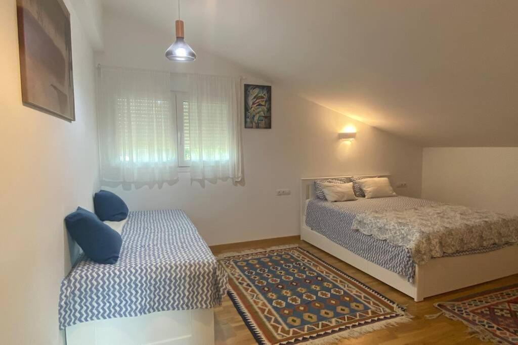 Charming Apartment In Becerril De La Sierra Exteriör bild