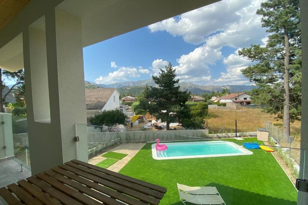 Charming Apartment In Becerril De La Sierra Exteriör bild