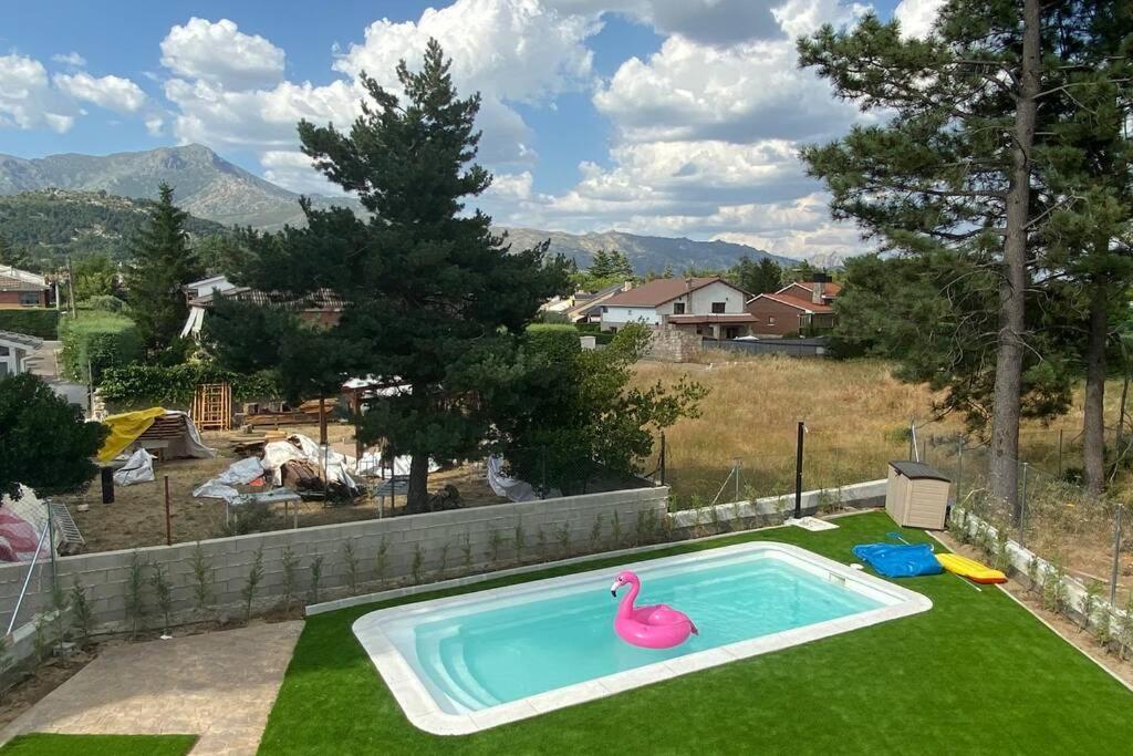 Charming Apartment In Becerril De La Sierra Exteriör bild